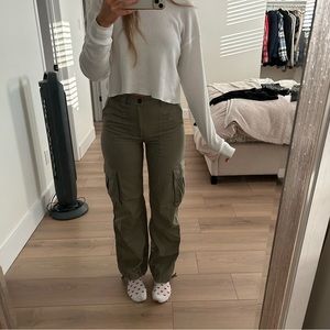 Abercrombie Loose Cargo Pants